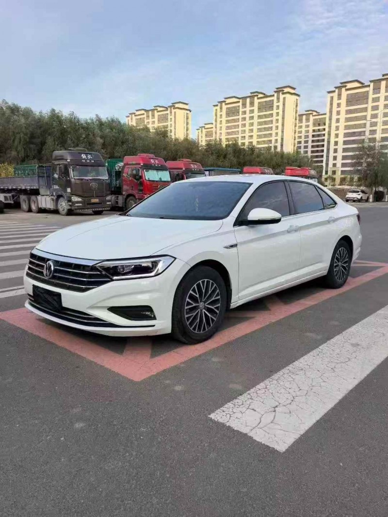 东营21年大众速腾2