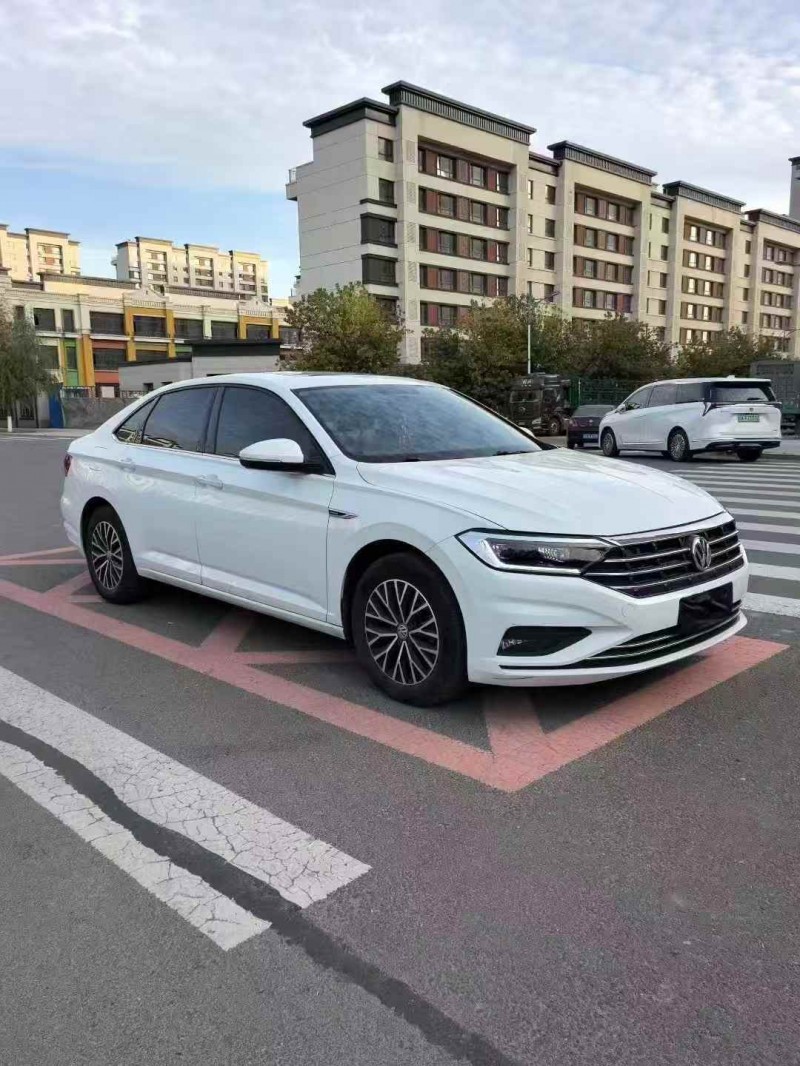 东营21年大众速腾3