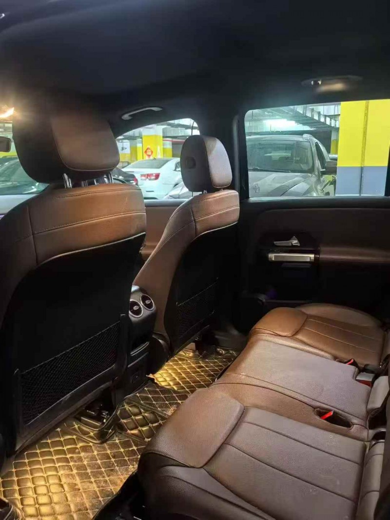 鄂州21年奔驰GLB6