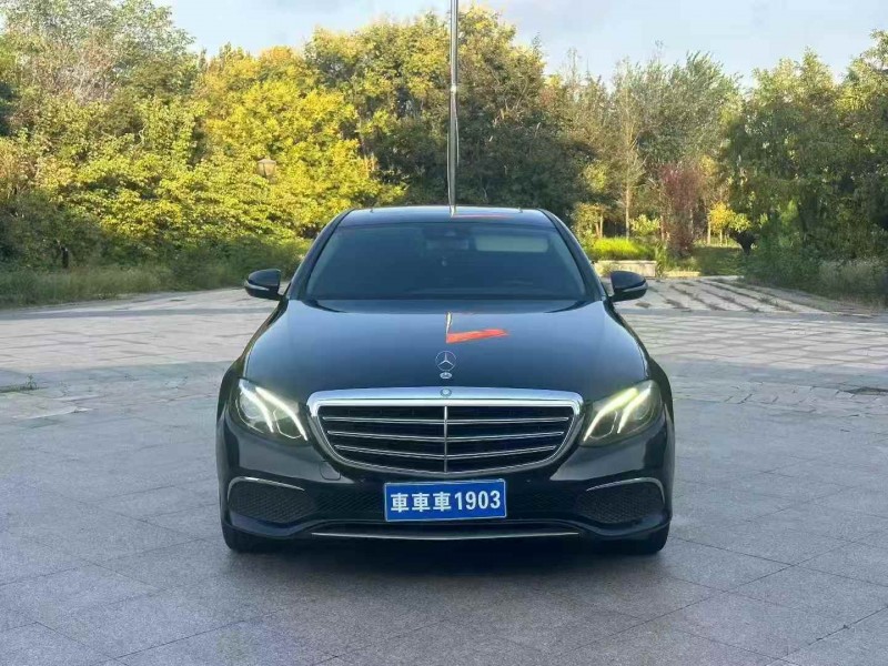 东营17年奔驰E1