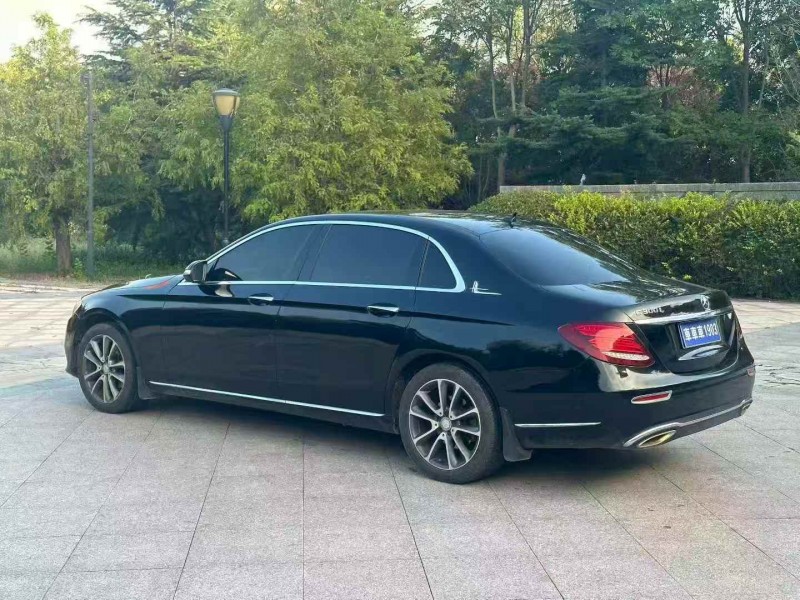 东营17年奔驰E7