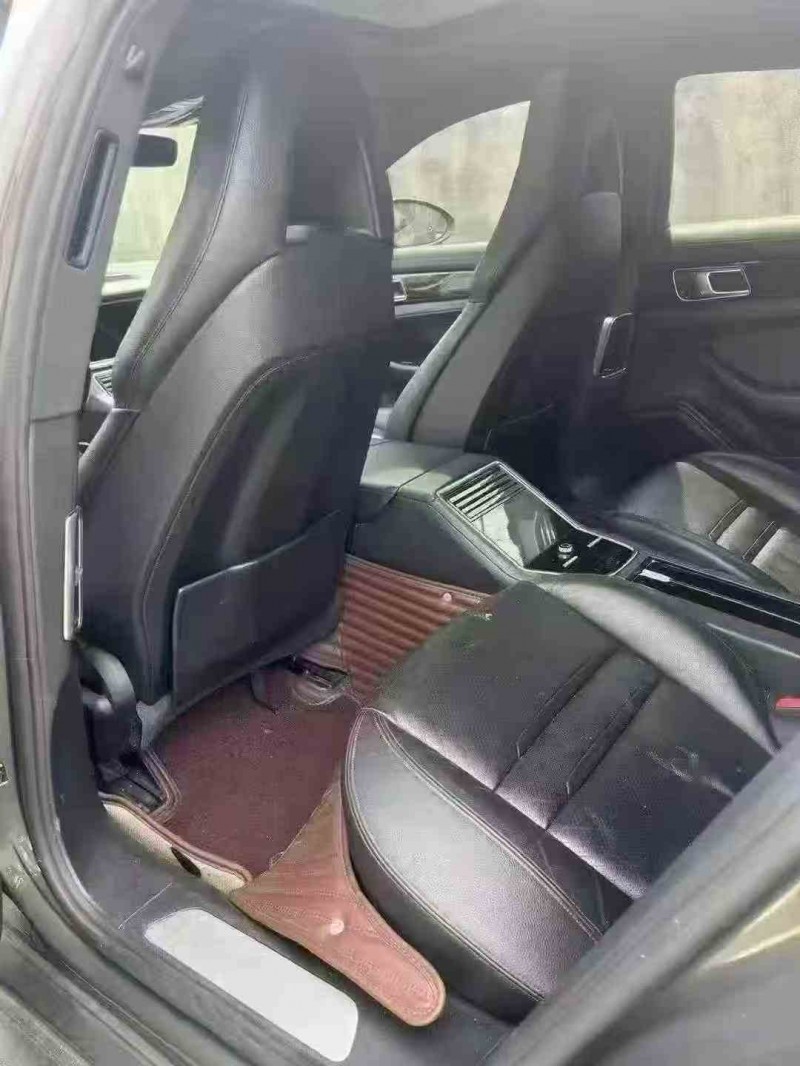 湘潭17年保时捷帕拉梅拉6