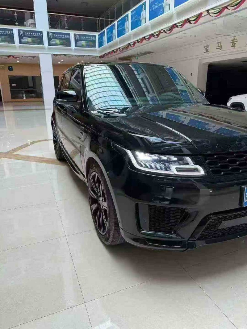 马鞍山22年路虎揽胜运动3