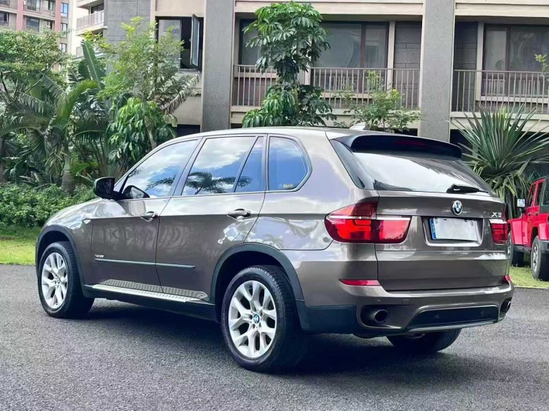 海口14年宝马X58