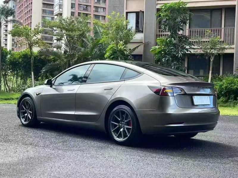 海口23年特斯拉MODEL 38
