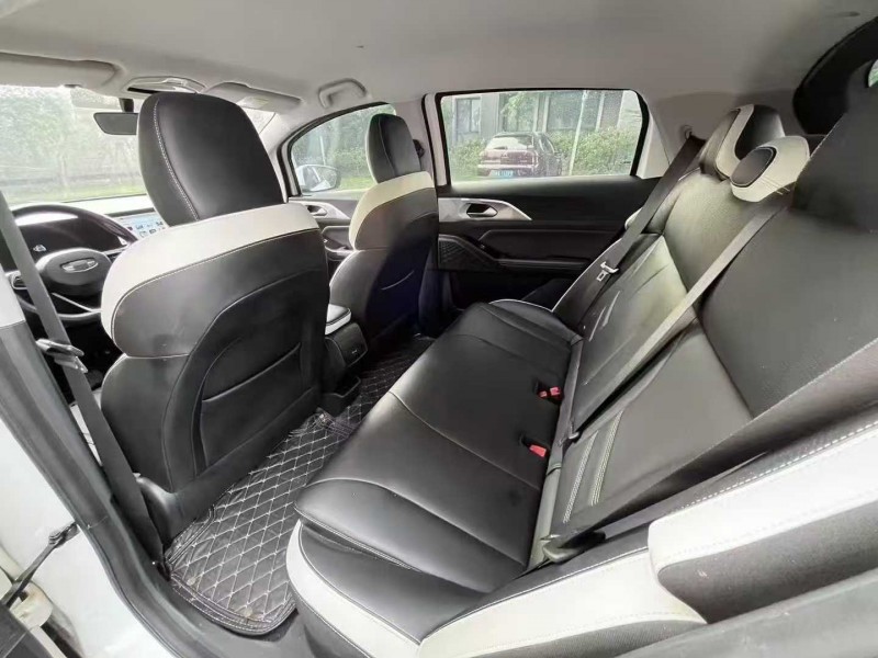 海口22年吉利几何6