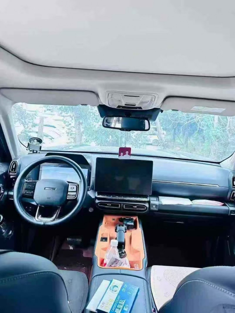 太原25年哈弗大狗4