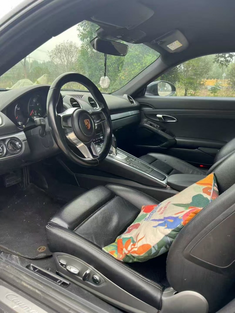 菏泽18年保时捷7184