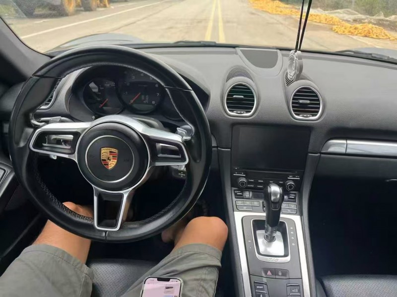 菏泽18年保时捷7186