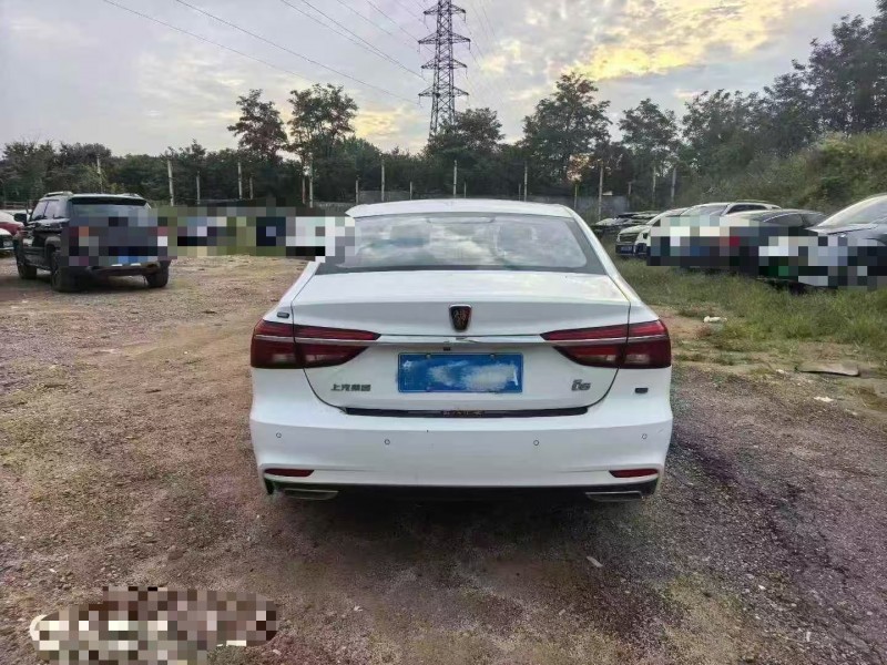 青岛22年荣威i68