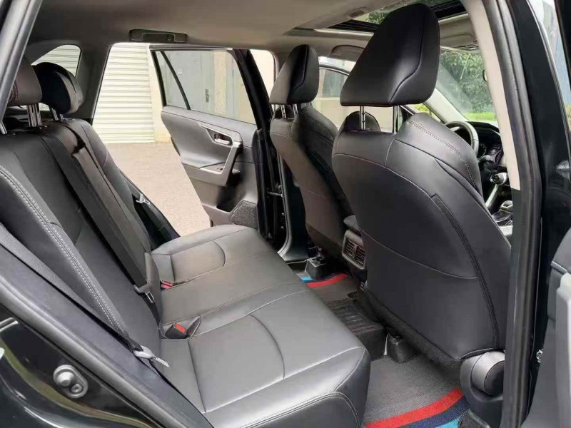 无锡23年丰田威兰达5