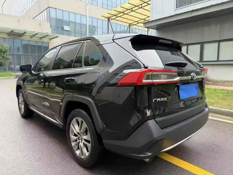 无锡23年丰田威兰达9