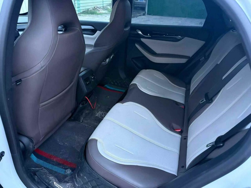 汕头23年比亚迪秦5