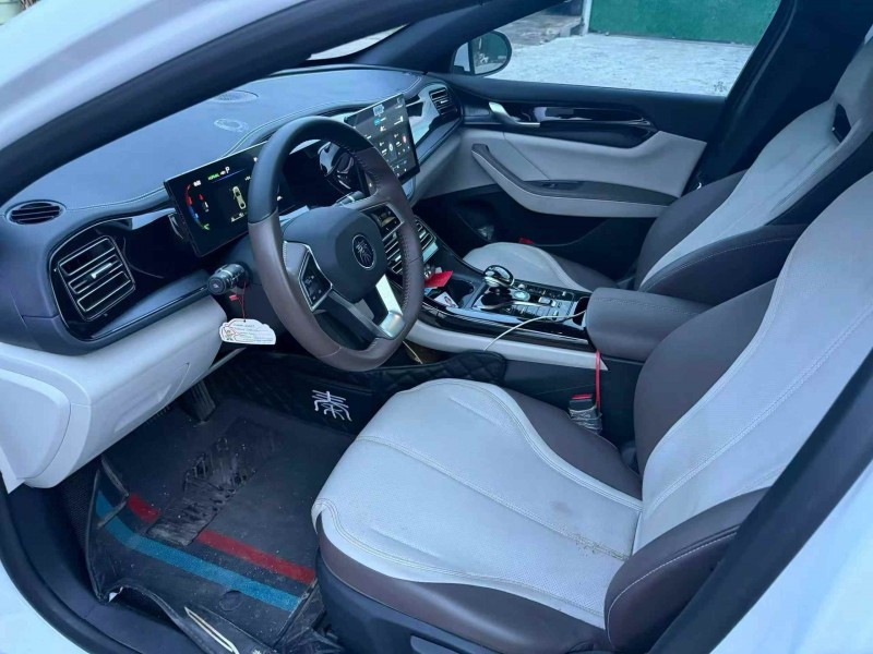 汕头23年比亚迪秦6