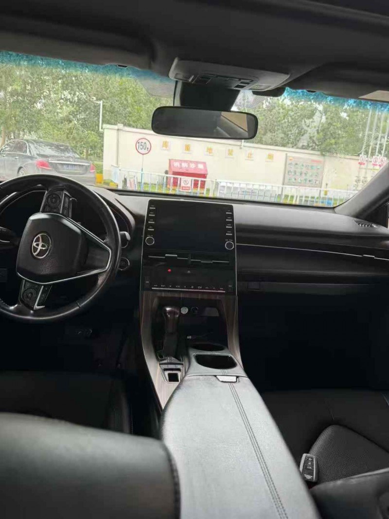 东营21年丰田亚洲龙4