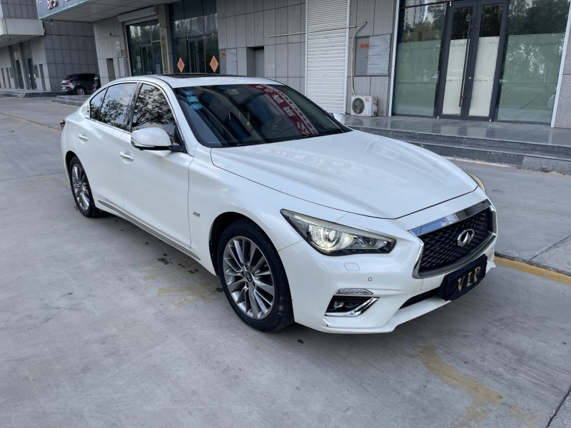 济宁19年英菲尼迪Q50L3