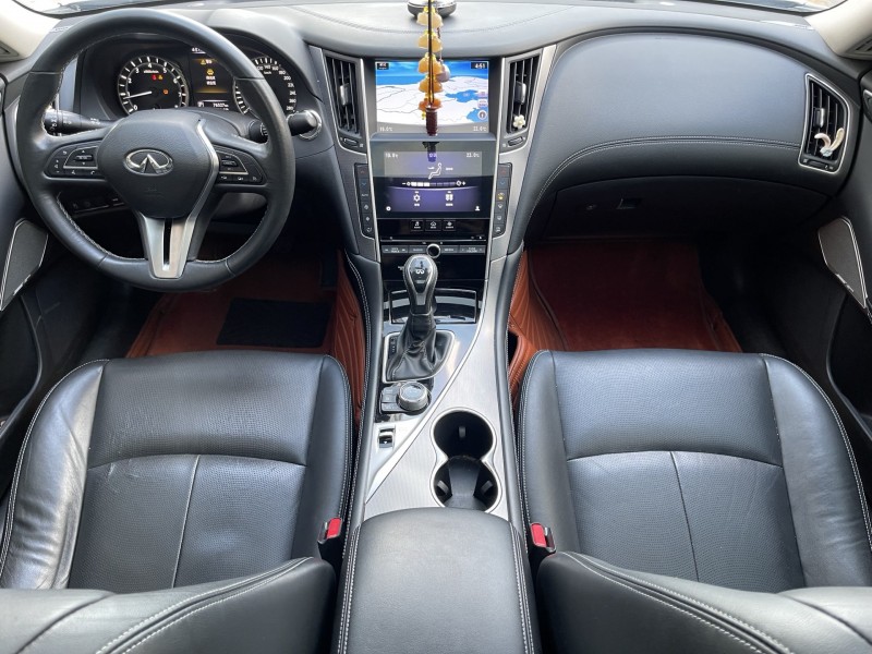 济宁19年英菲尼迪Q50L4