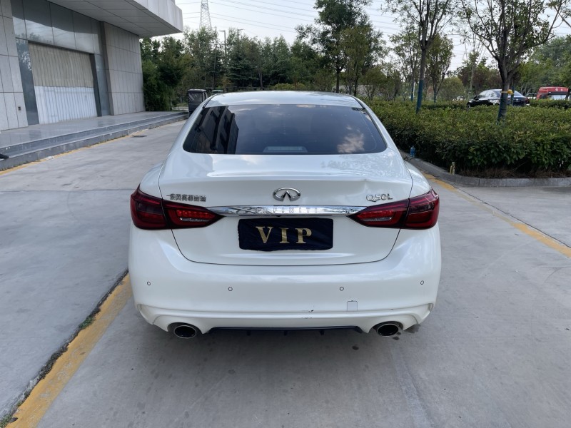 济宁19年英菲尼迪Q50L9