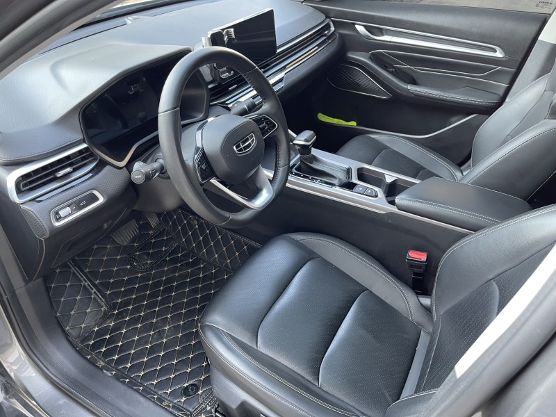 济宁21年吉利帝豪5