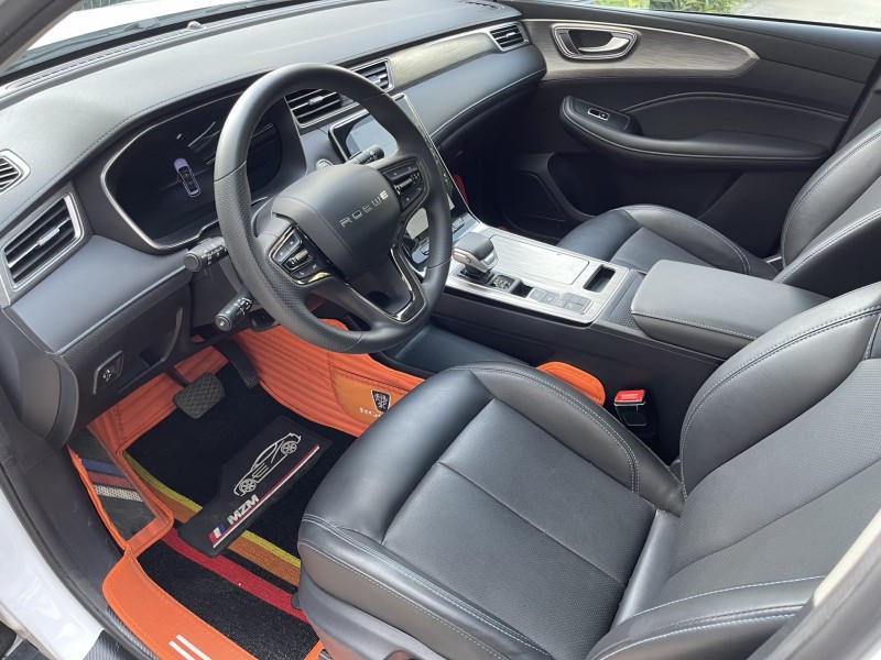 济宁24年荣威RX55