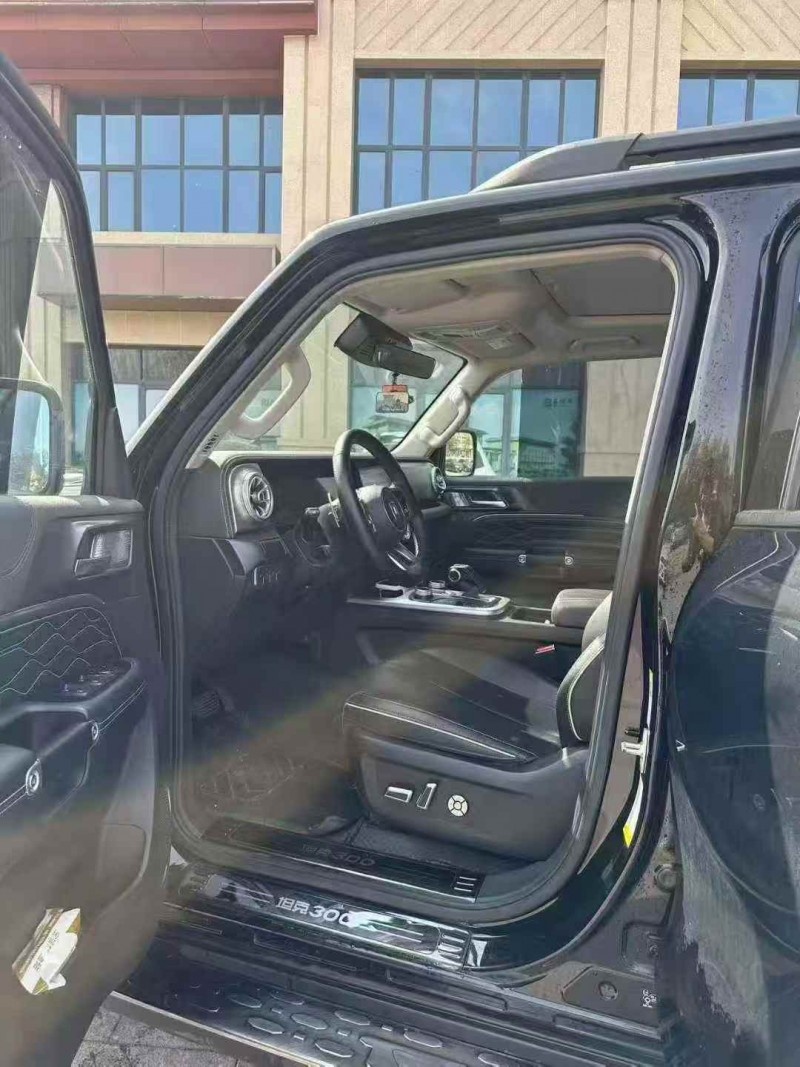 石家庄22年长城汽车坦克5