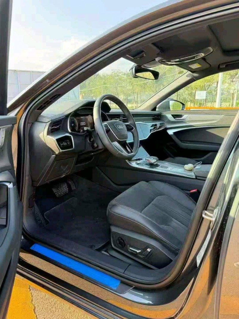 金昌24年奥迪A6L4