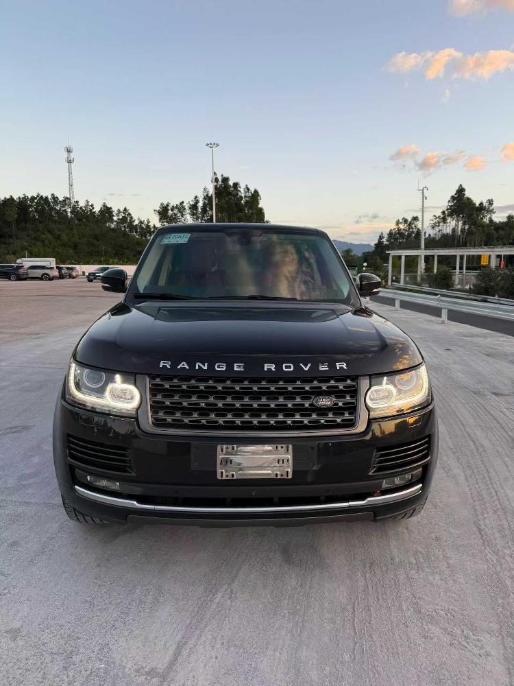 包头17年路虎揽胜行政1