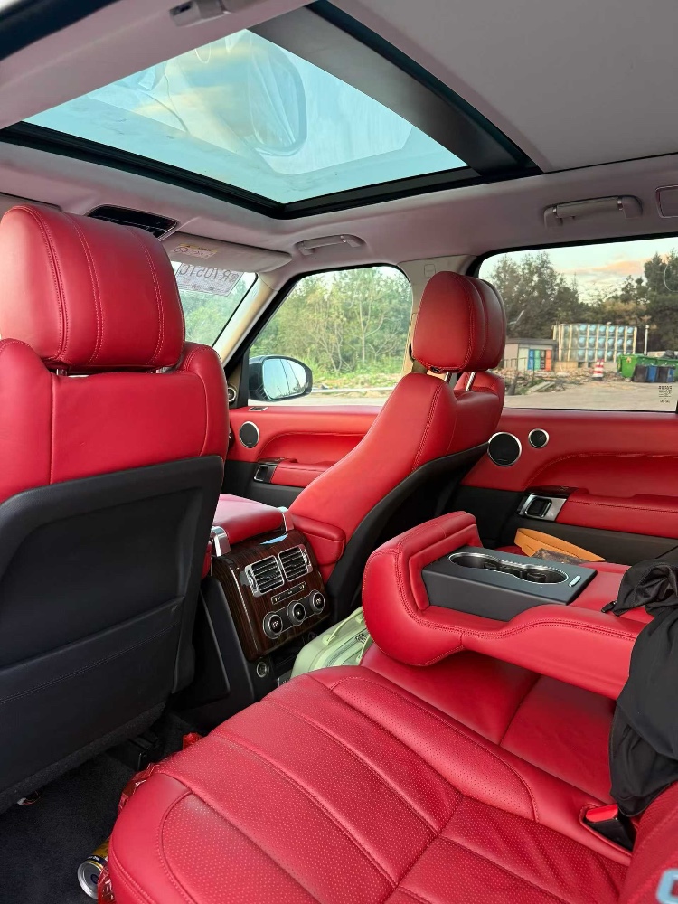 包头17年路虎揽胜行政5