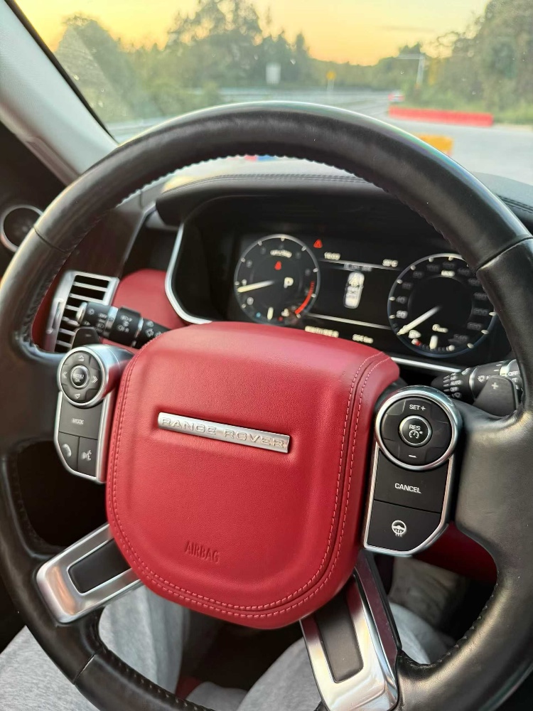 包头17年路虎揽胜行政6