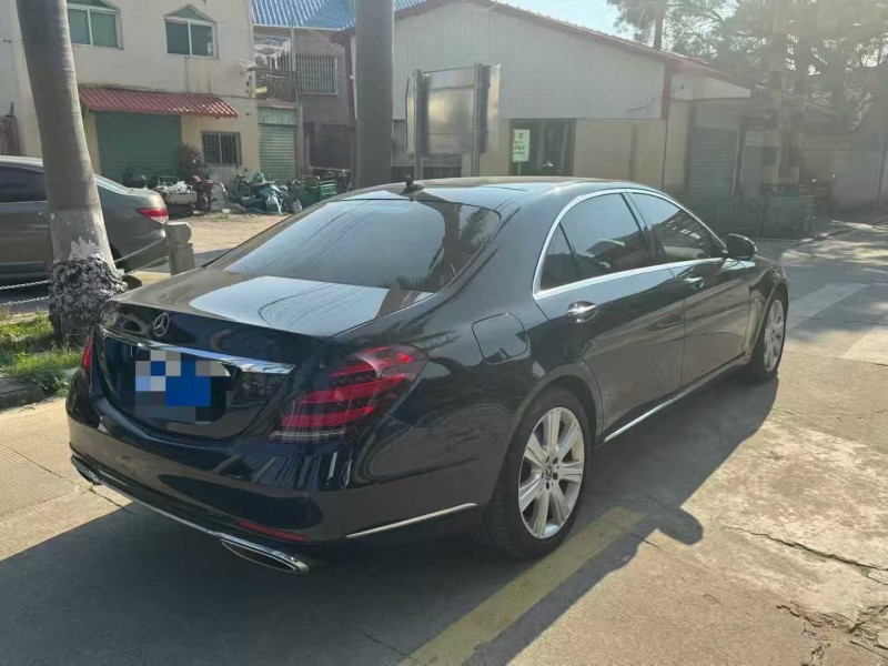 厦门20年奔驰S8