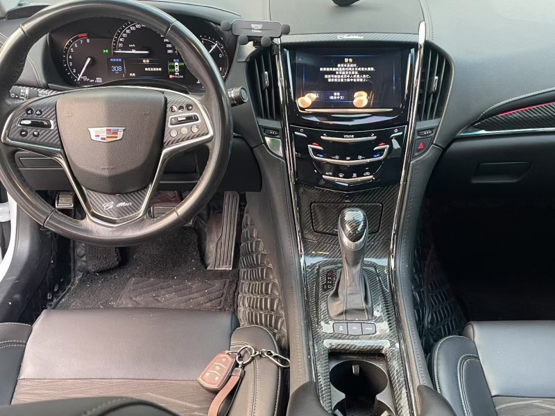 济宁19年凯迪拉克ATS-L4