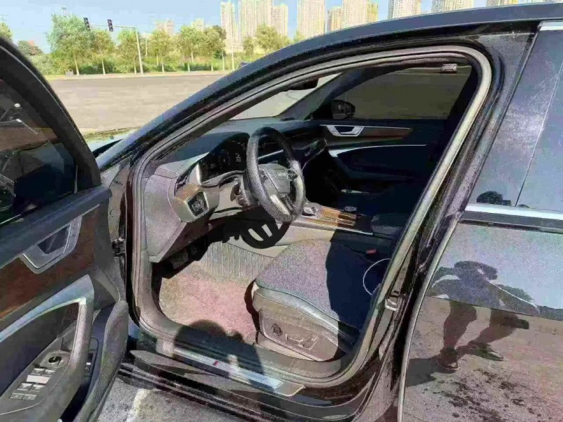 安阳20年奥迪A6L4