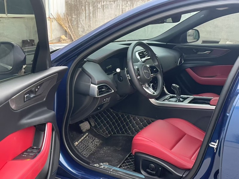 济宁21年捷豹XF6