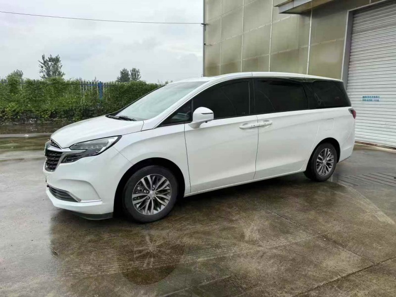 徐州21年别克GL83