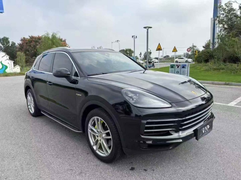 无锡20年保时捷卡宴9