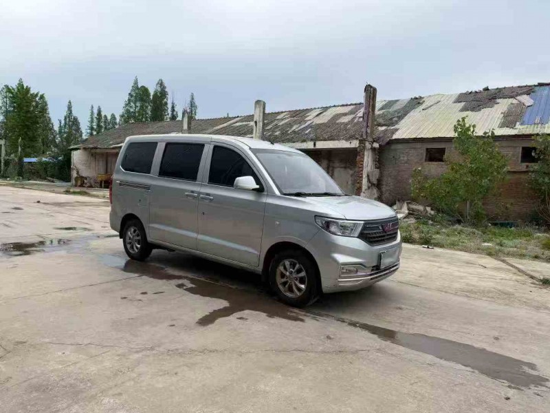 徐州21年五菱汽车宏光3