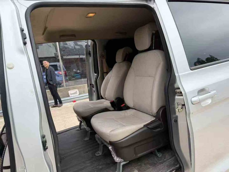 徐州21年五菱汽车宏光8