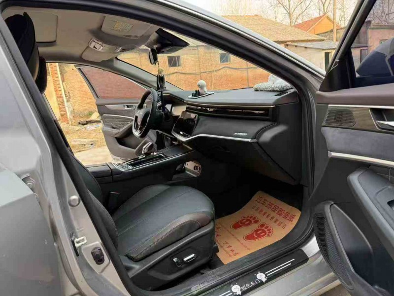 徐州22年东风奕炫6