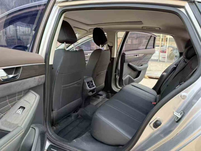 徐州22年东风奕炫8