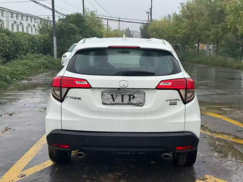 新乡21年本田缤智9