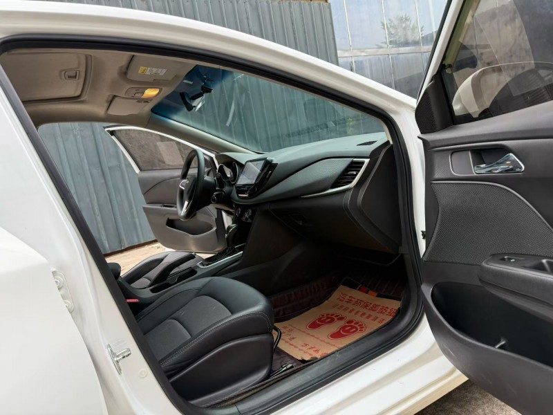 徐州18年雪佛兰科沃兹5