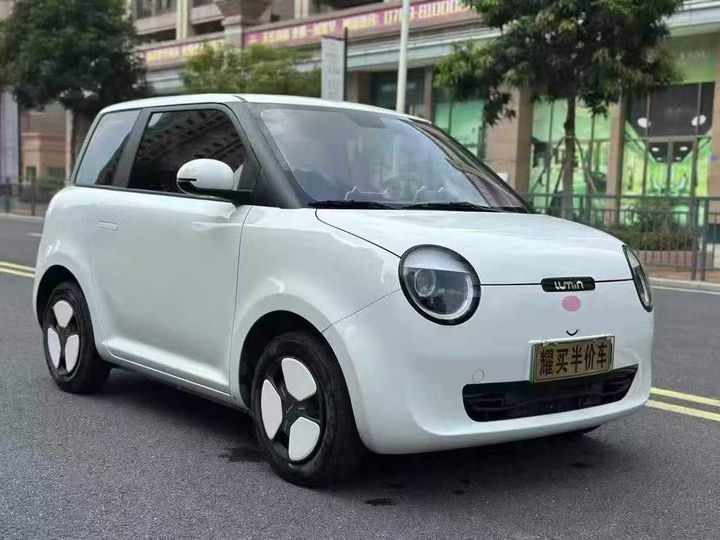 东莞23年长安汽车Lumin2