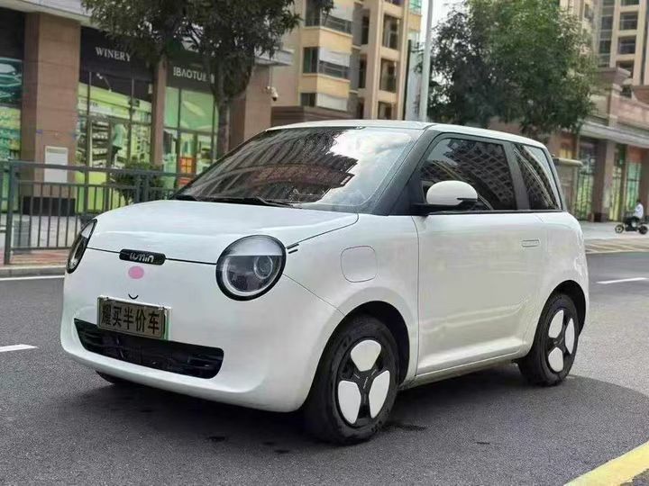 东莞23年长安汽车Lumin3