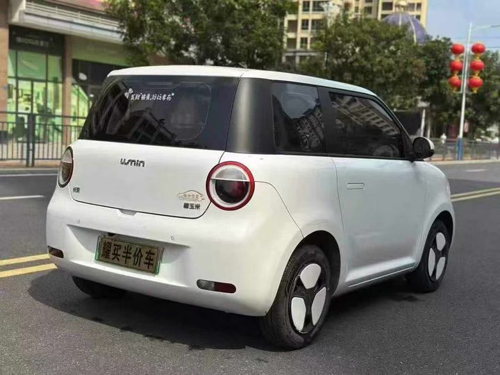 东莞23年长安汽车Lumin8