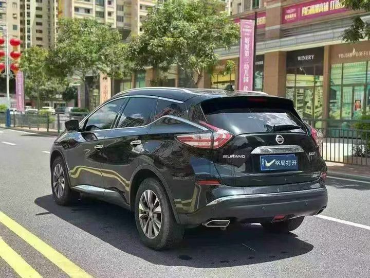 东莞18年日产楼兰7