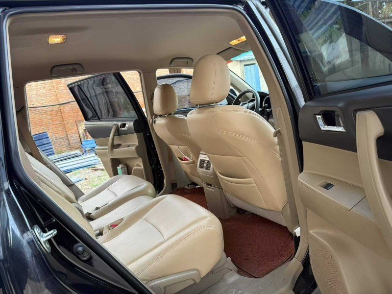 徐州14年丰田汉兰达7