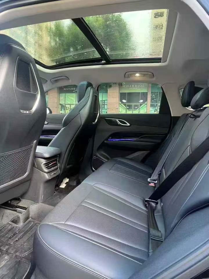 东莞24年红旗HS36