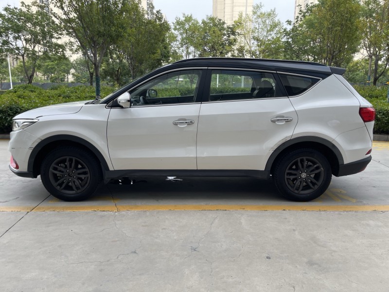 济宁21年东风风光7