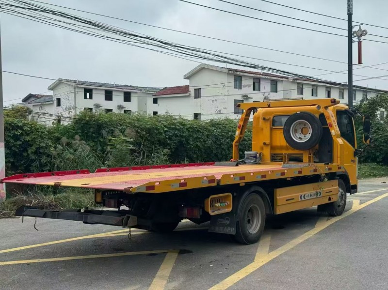 新乡24年卡车系列重汽豪沃7