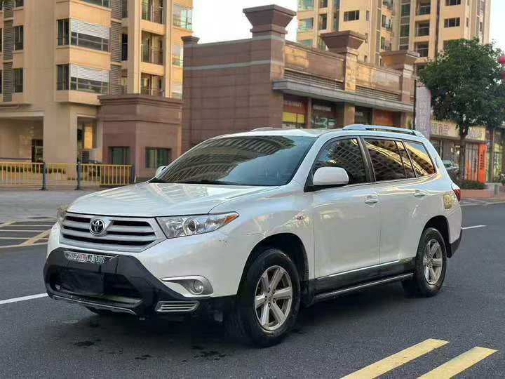 东莞14年丰田汉兰达3